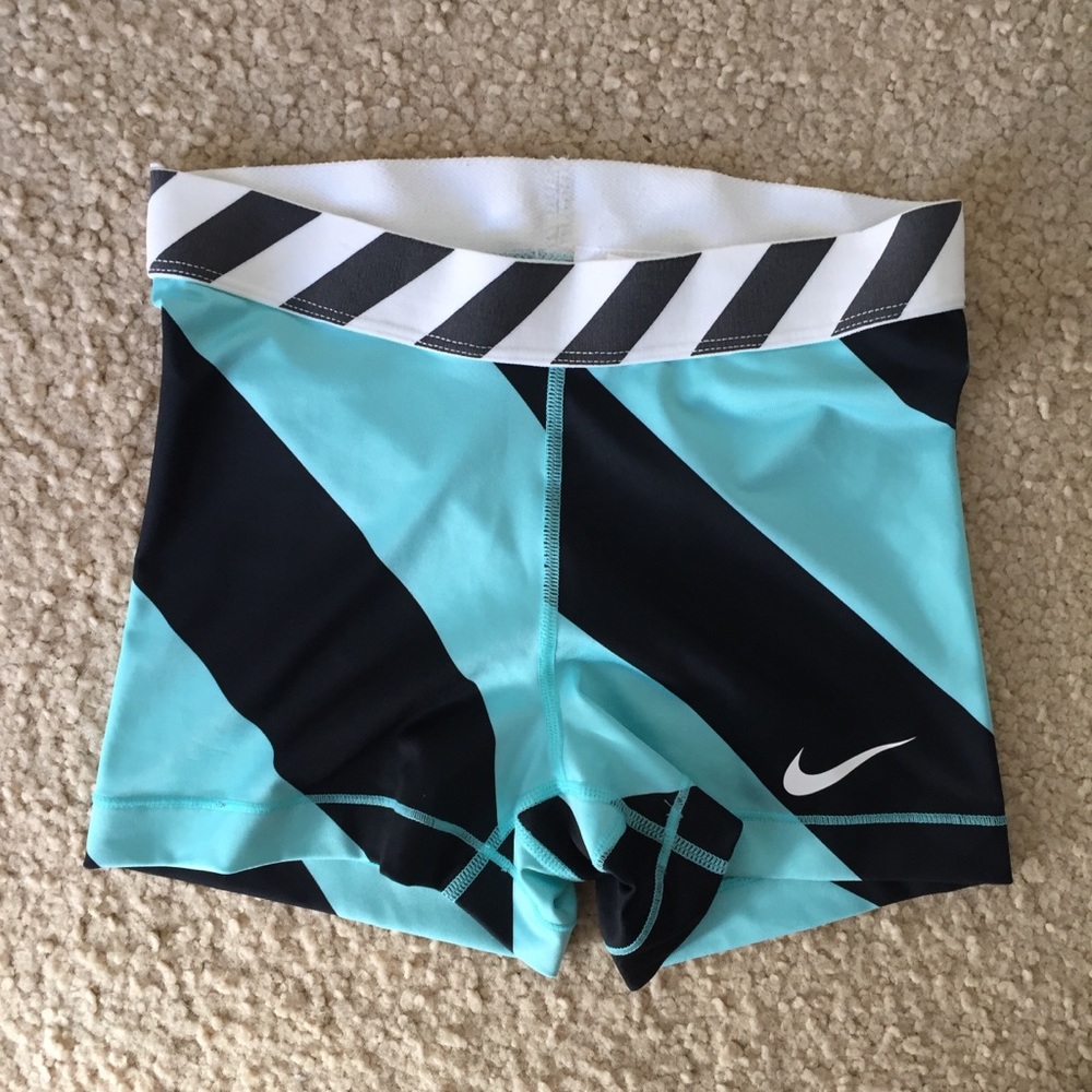 NIKE Pro Spandex Shorts